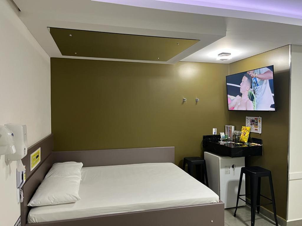 Motel Drive In T - Prolongamento Da Avenida Getulio Vargas Facil Acesso Ao Shopping Patio Chapecó Εξωτερικό φωτογραφία