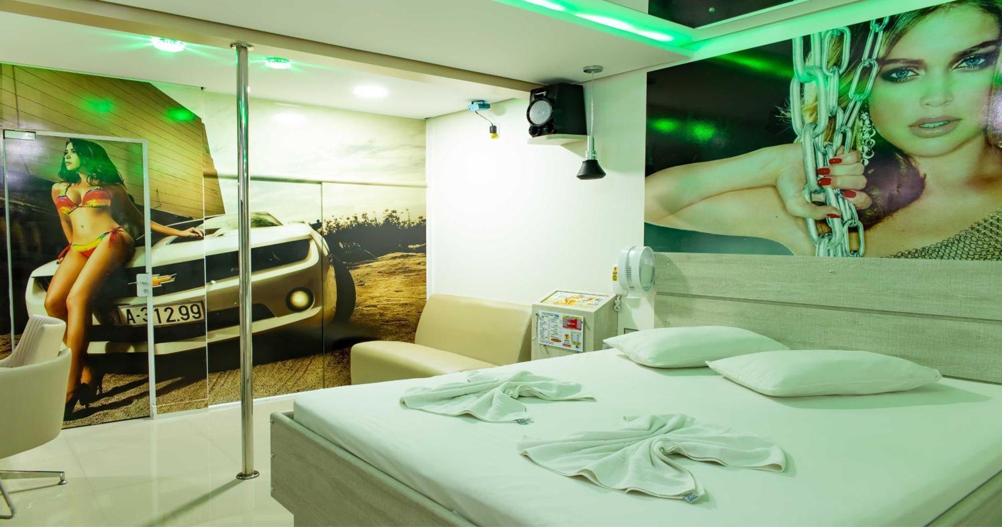 Motel Drive In T - Prolongamento Da Avenida Getulio Vargas Facil Acesso Ao Shopping Patio Chapecó Εξωτερικό φωτογραφία
