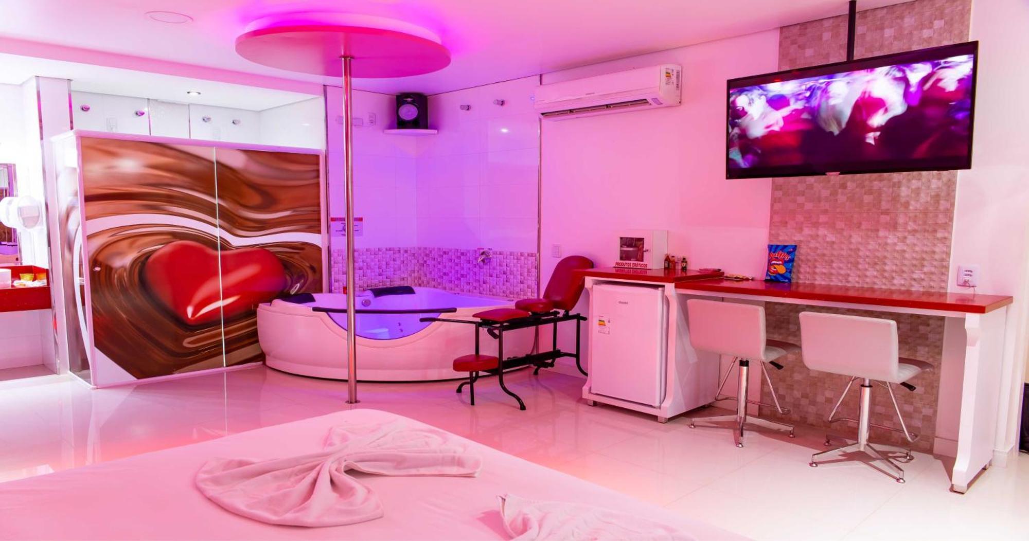 Motel Drive In T - Prolongamento Da Avenida Getulio Vargas Facil Acesso Ao Shopping Patio Chapecó Εξωτερικό φωτογραφία